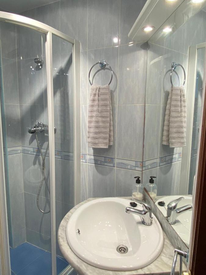 Habitacion Con Balcon Privado. Apartman Valencia Kültér fotó